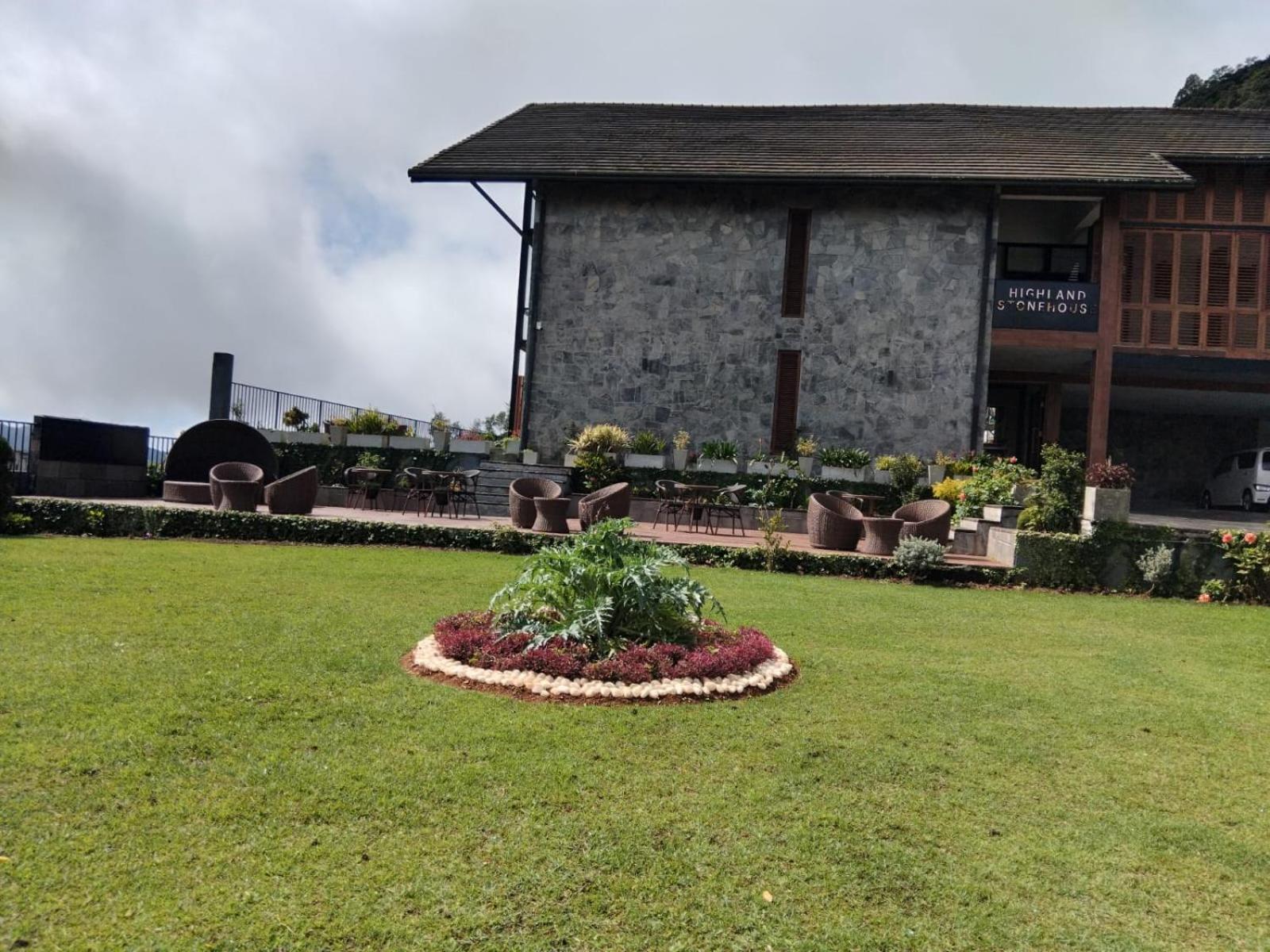 Highland Stonehouse Luxury Boutique Hotel Nuwara Eliya Bagian luar foto